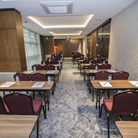 Honour Hotel Nigde Екстериор снимка